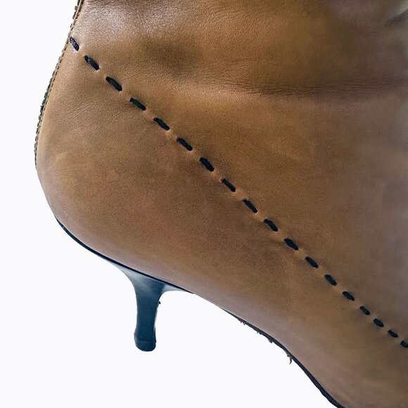Vintage Prada Stivali Camel Leather Boot 7.5/38 Italian Kitten Heel Back Zip Y2K - Picture 8 of 14